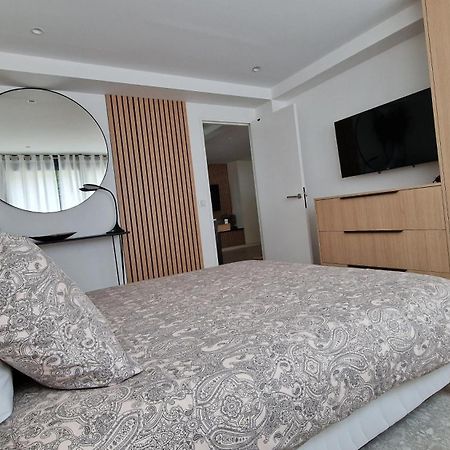Moderne F3 - 10 Min Aeroport Cdg - Paris - Parc Asterix - Disneyland Paris - Tour Eiffel - Champs Elysee - 15 Min Parc Des Expositions Villepinte - 10 Min Le Bourget - 5 Min Du Golf International De Roissy- Jo 2024 Le Thillay Extérieur photo